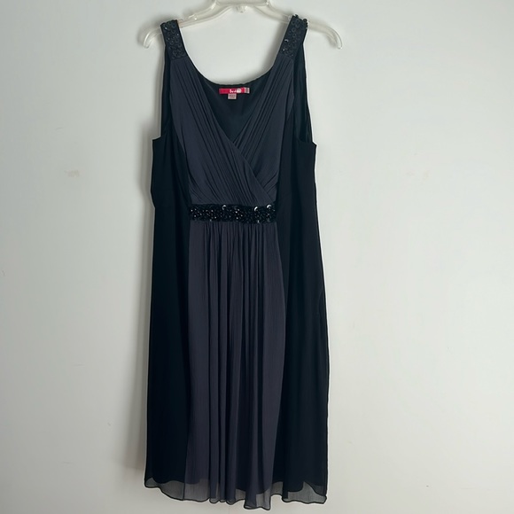 Boden Sleeveless Lined Black Party Dress Sz 16 - Picture 2 of 5